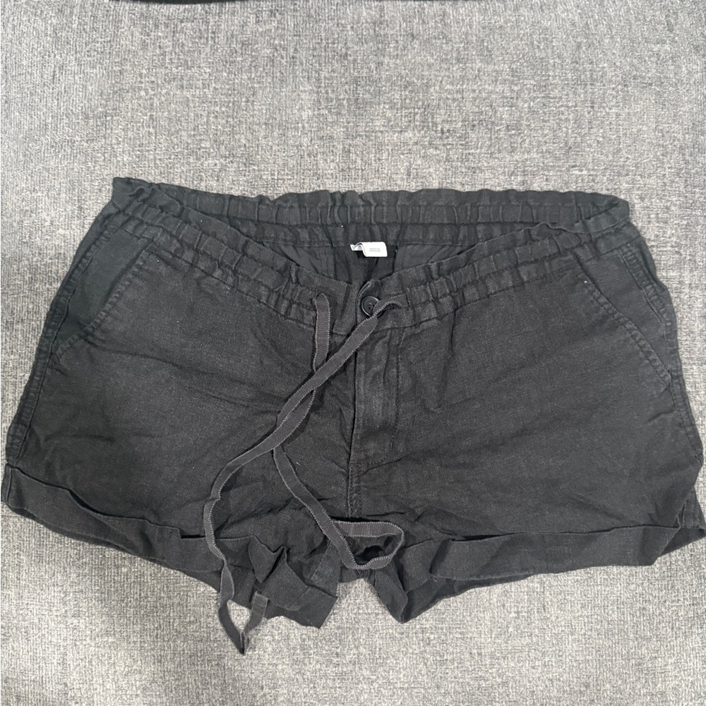 Old Navy Women's High Waist Black Shorts